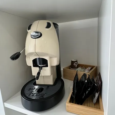 فندق مبيت وإفطار Nemesi بومبيي