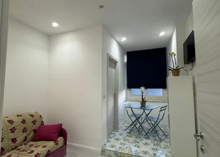 Nemesi Couette-café Pompéi